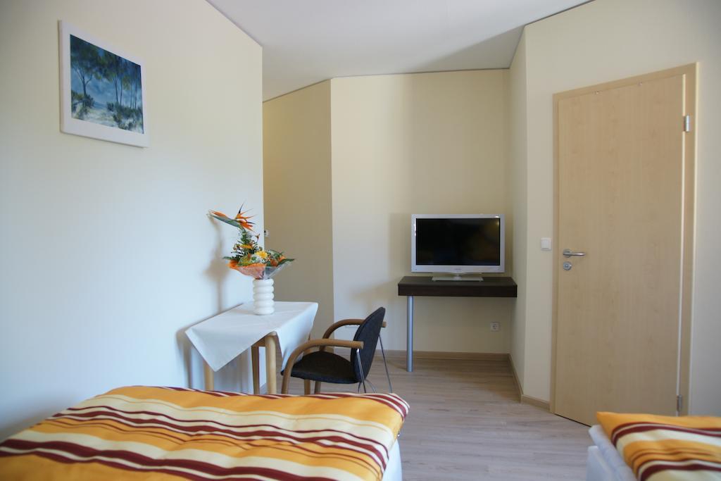 Cafe Und Pension Blohm Greifswald Cameră foto